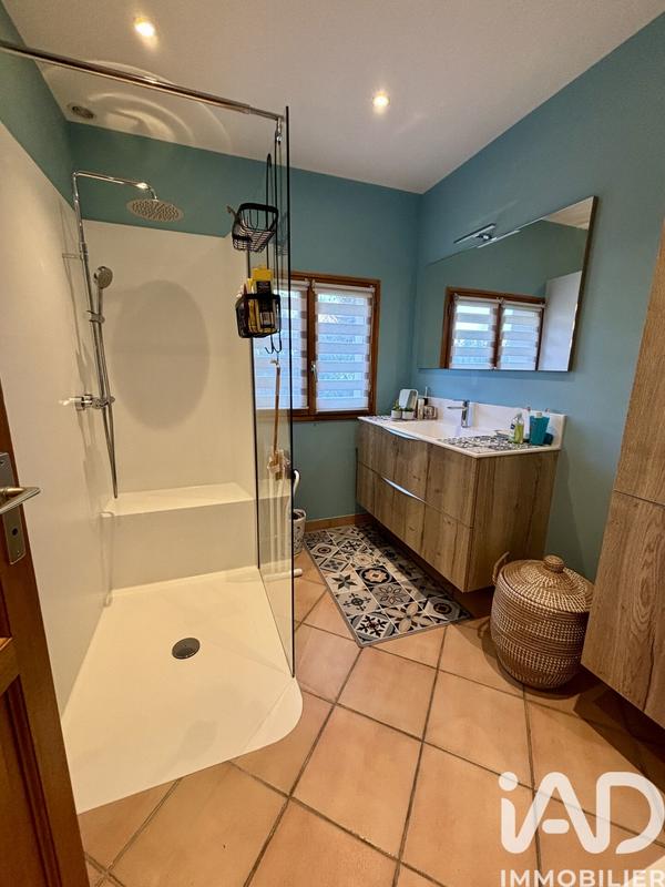 Maison - 97 m² - 4 pièces