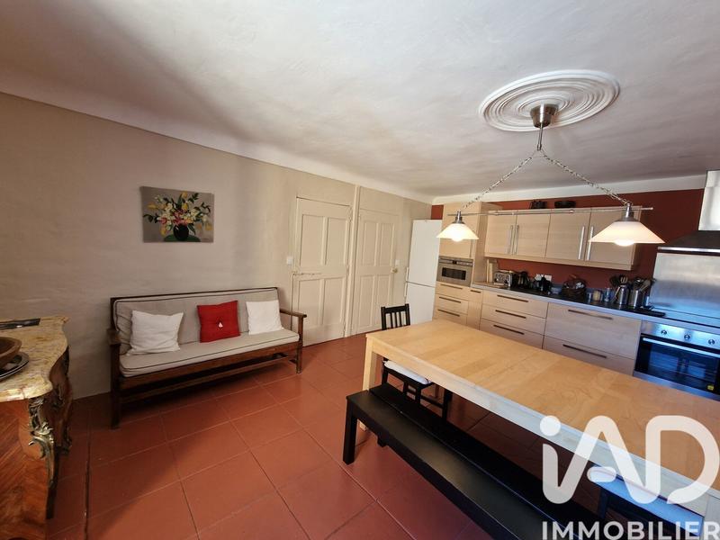 Maison - 99 m² - 5 pièces