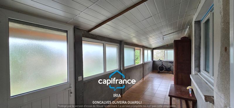 Maison - 200 m² - 5 pièces