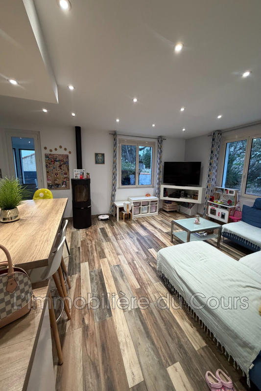 Maison - 95 m² - 4 pièces