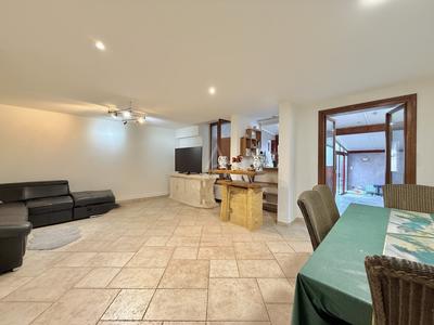 Maison - 170 m² - 6 pièces
