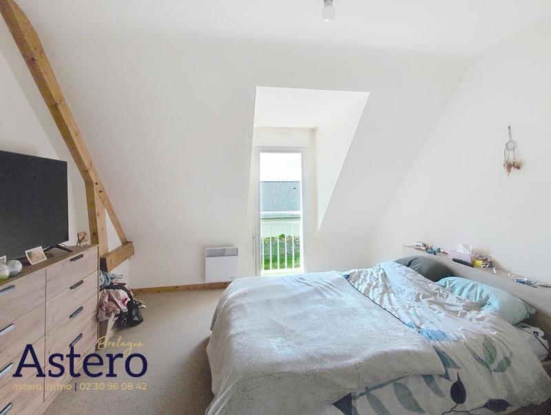 Maison traditionnelle - 94 m² - 4 pièces