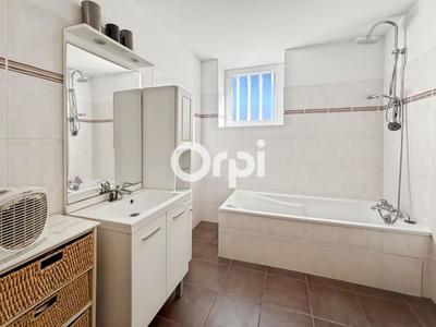 Maison de ville - 125 m² - 5 pièces