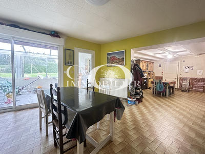 Maison - 183 m² - 6 pièces