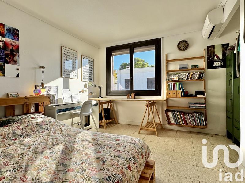 Maison - 180 m² - 8 pièces