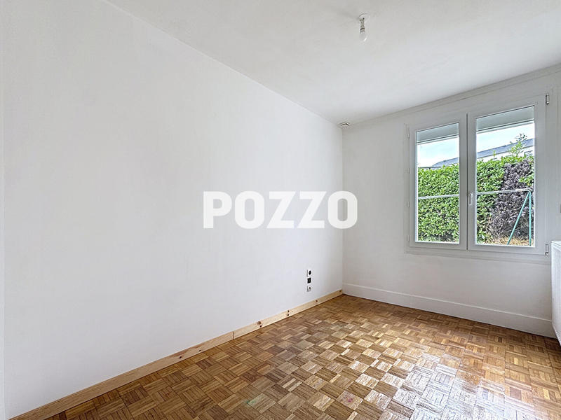 Maison - 90 m² - 6 pièces