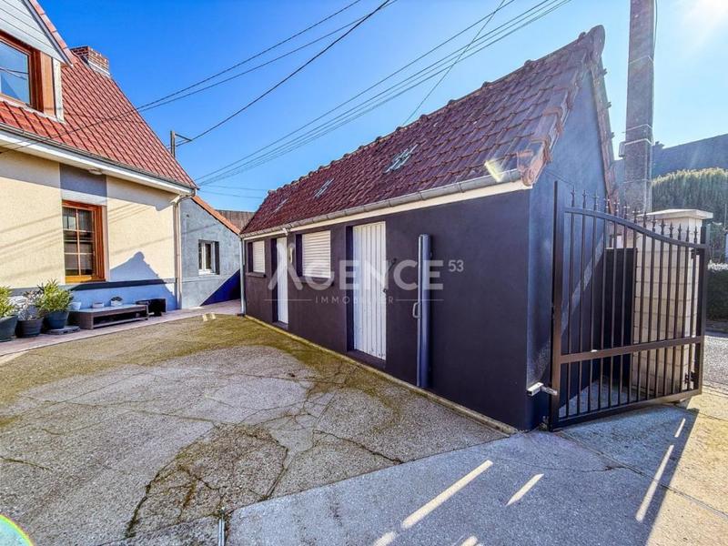 Maison - 120 m² - 5 pièces