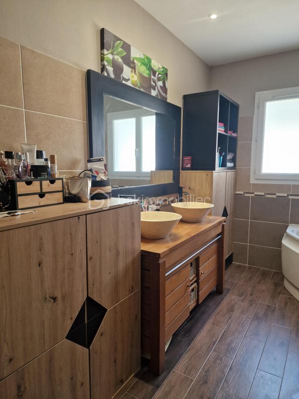 Villa - 136 m² - 5 pièces