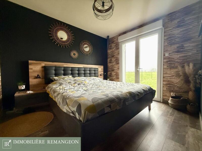 Pavillon - 165 m² - 6 pièces