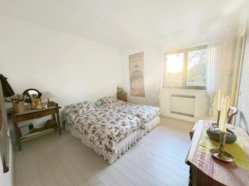 Villa - 202 m² - 5 pièces