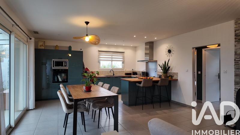 Maison - 89 m² - 4 pièces