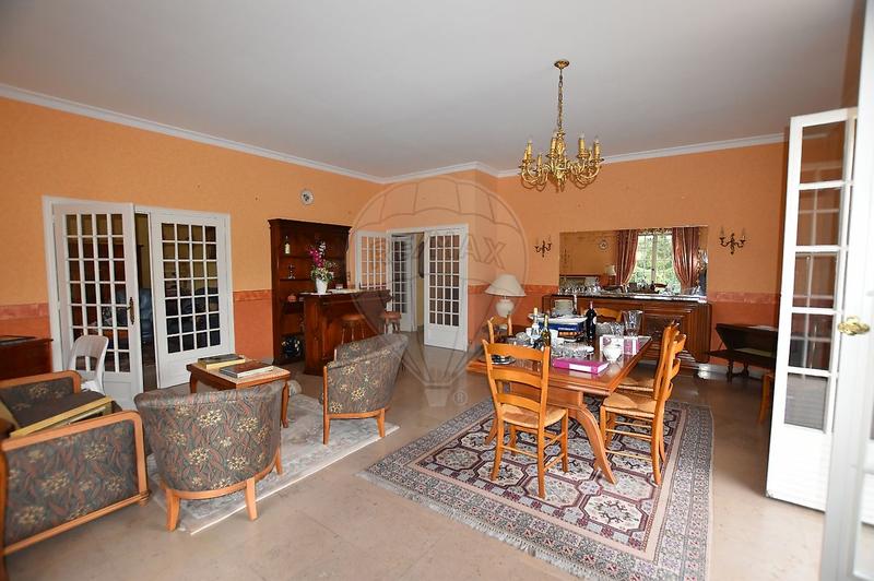 Immeuble - 380 m² - 15 pièces