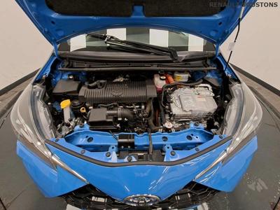 Toyota Yaris Hybride 100h Cyan Edition