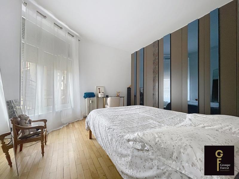 Appartement - 125 m² - 5 pièces