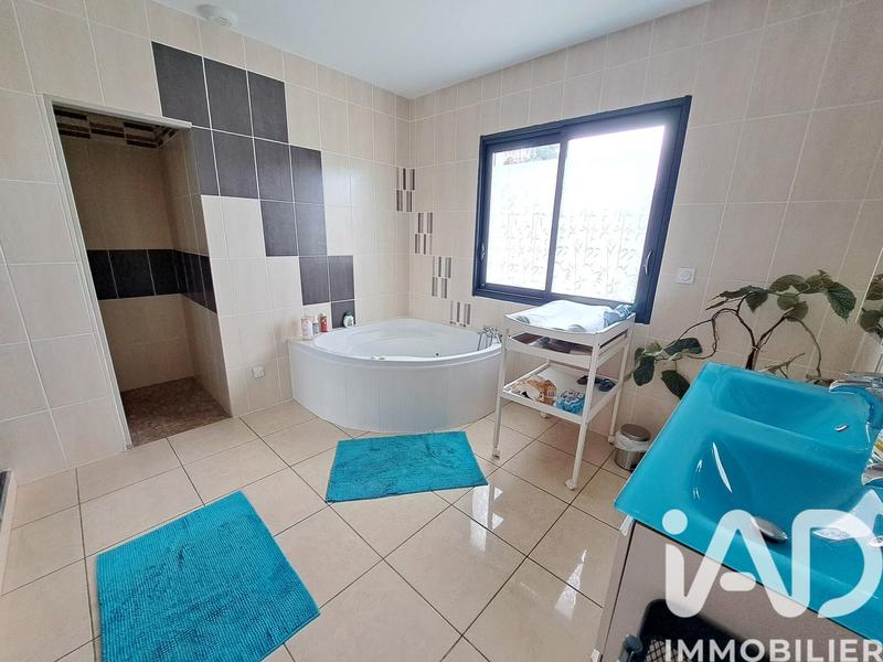 Maison - 152 m² - 5 pièces