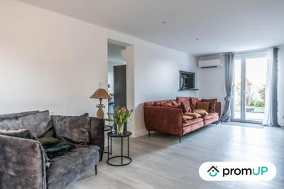 Maison - 205 m² - 8 pièces