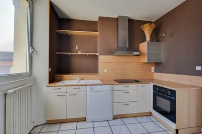 Appartement - 114 m² - 1 pièce