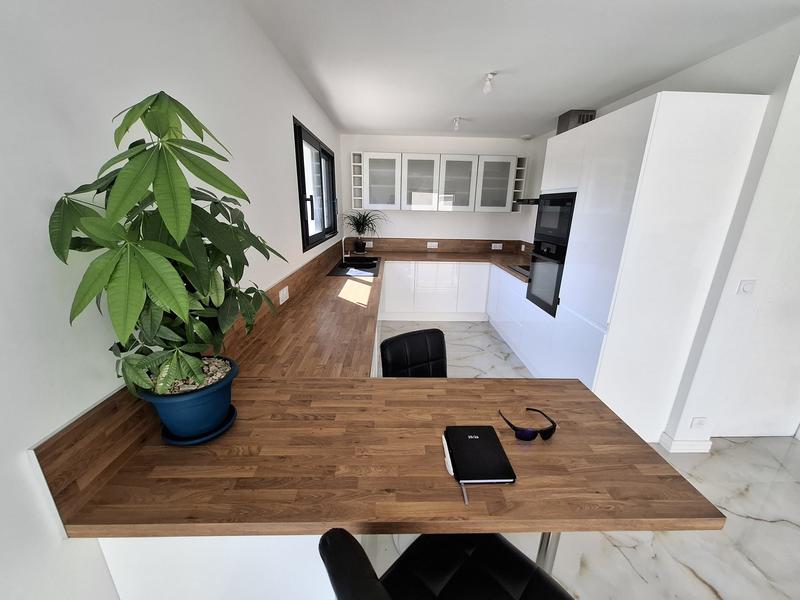 Maison - 103 m² - 4 pièces