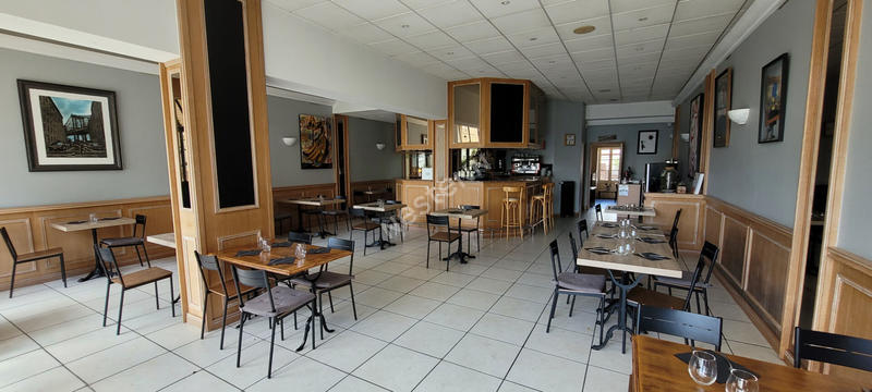 Fonds de commerce - 750 m²