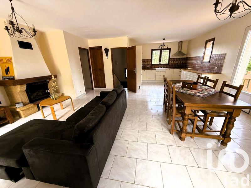 Maison - 190 m² - 7 pièces