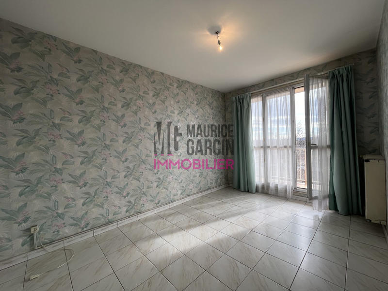 Appartement - 101 m² - 5 pièces