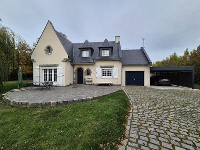 Maison - 133 m² - 6 pièces