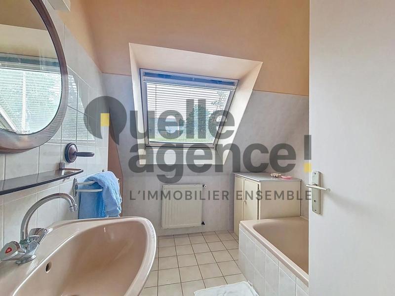 Maison - 140 m² - 8 pièces