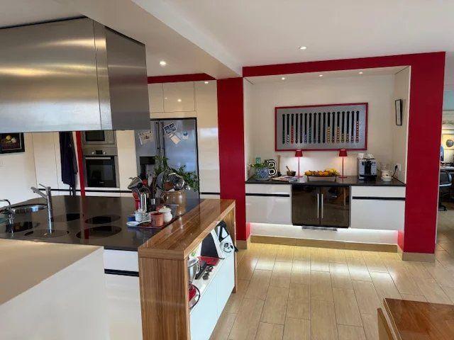 Appartement - 6 pièces