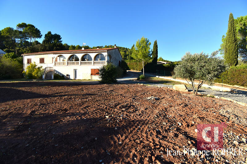 Maison - 197 m² - 7 pièces