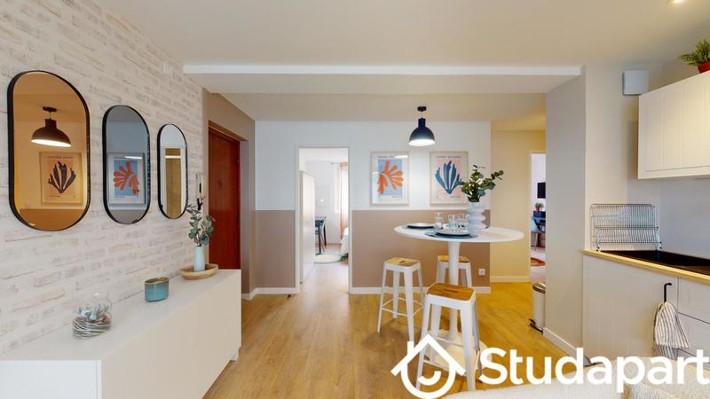 Chambre - 11 m² - 1 pièce