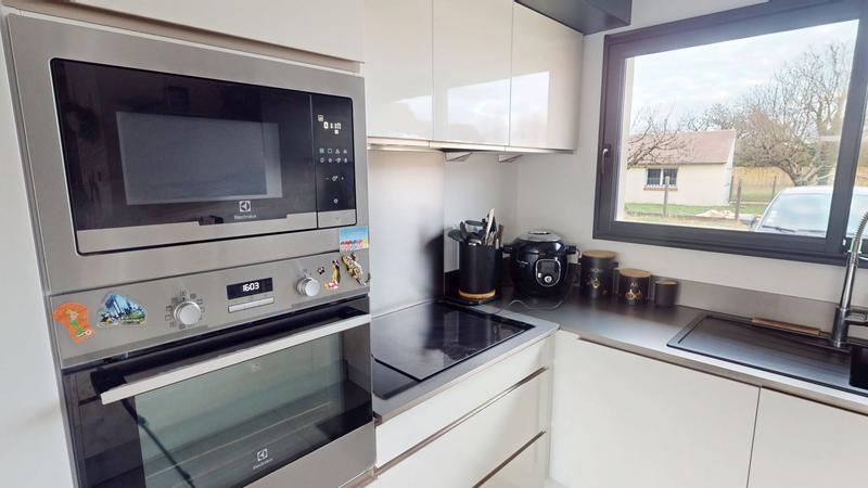 Maison contemporaine - 122 m² - 5 pièces