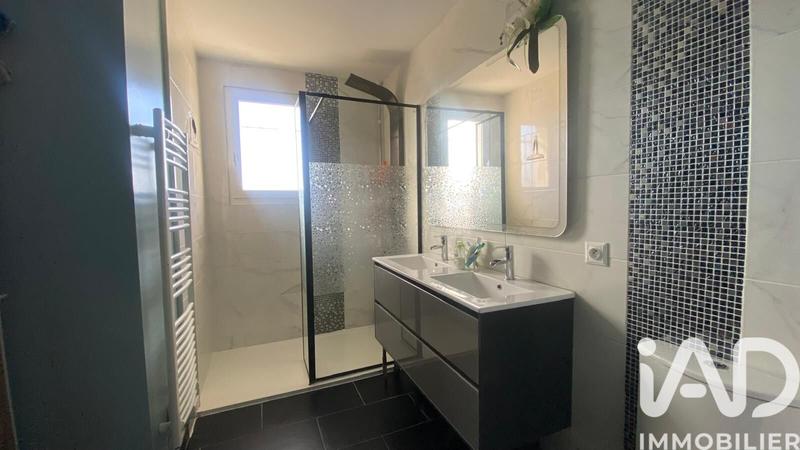 Maison - 97 m² - 4 pièces