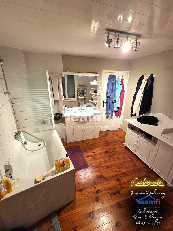 Maison - 93 m² - 5 pièces