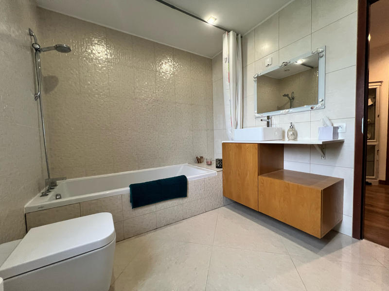 Maison - 153 m² - 6 pièces