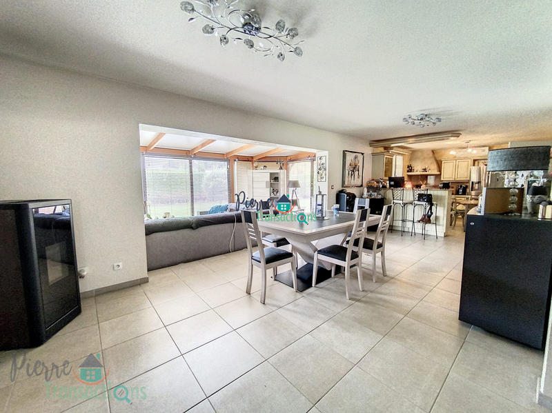 Maison - 130 m² - 5 pièces