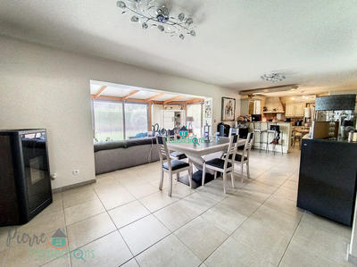 Maison - 130 m² - 5 pièces