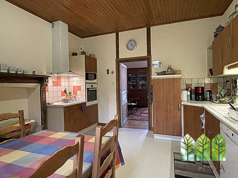 Maison - 170 m² - 6 pièces