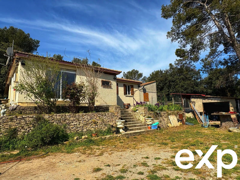 Maison - 167 m² - 8 pièces