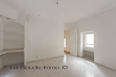 Duplex - 80 m² - 4 pièces