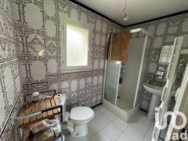 Maison - 240 m² - 6 pièces