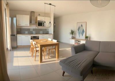 Appartement - 65 m² - 3 pièces