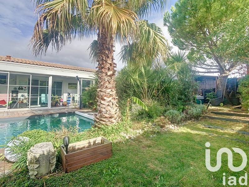 Maison - 211 m² - 7 pièces