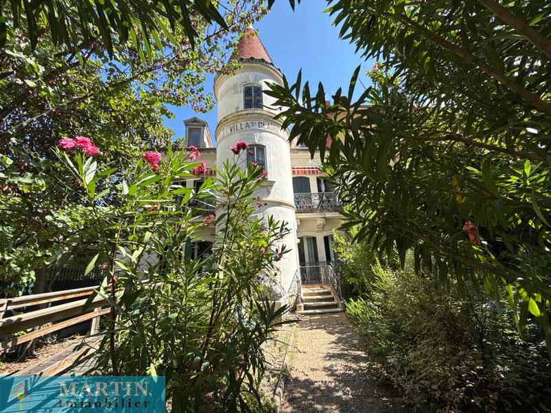 Appartement - 123 m² - 5 pièces