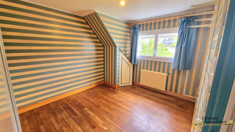 Maison - 142 m² - 6 pièces