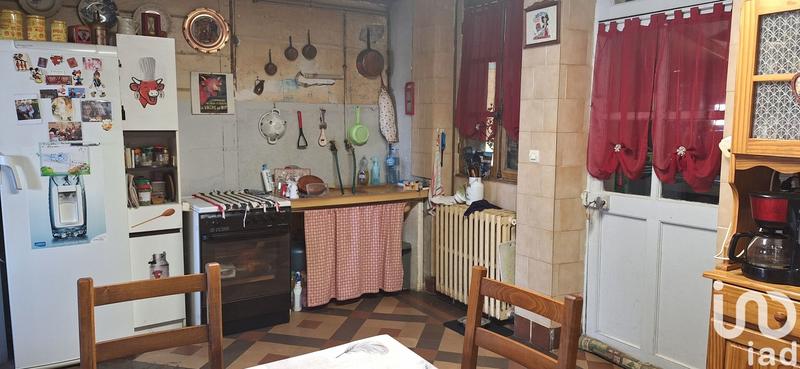 Maison - 180 m² - 7 pièces