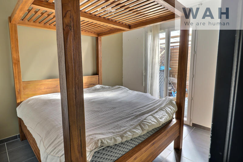 Villa - 80 m² - 4 pièces