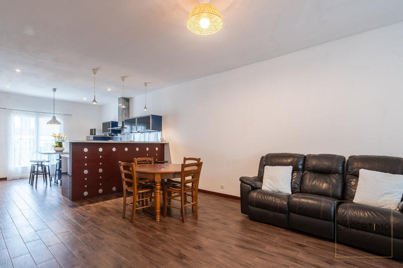 Maison - 142 m² - 6 pièces