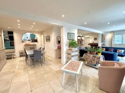 Maison - 145 m² - 5 pièces