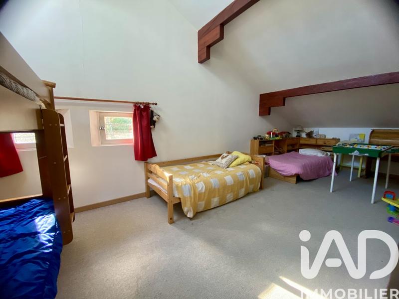 Maison - 275 m² - 10 pièces