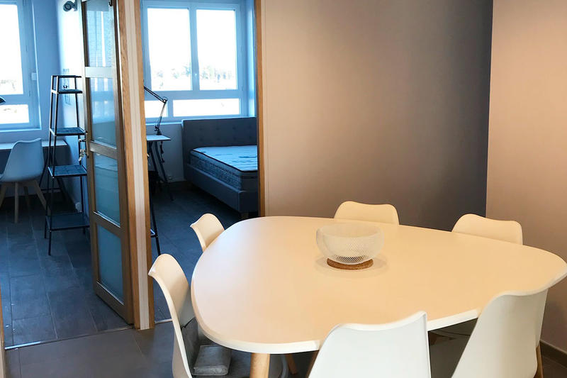 Appartement - 95 m² - 5 pièces